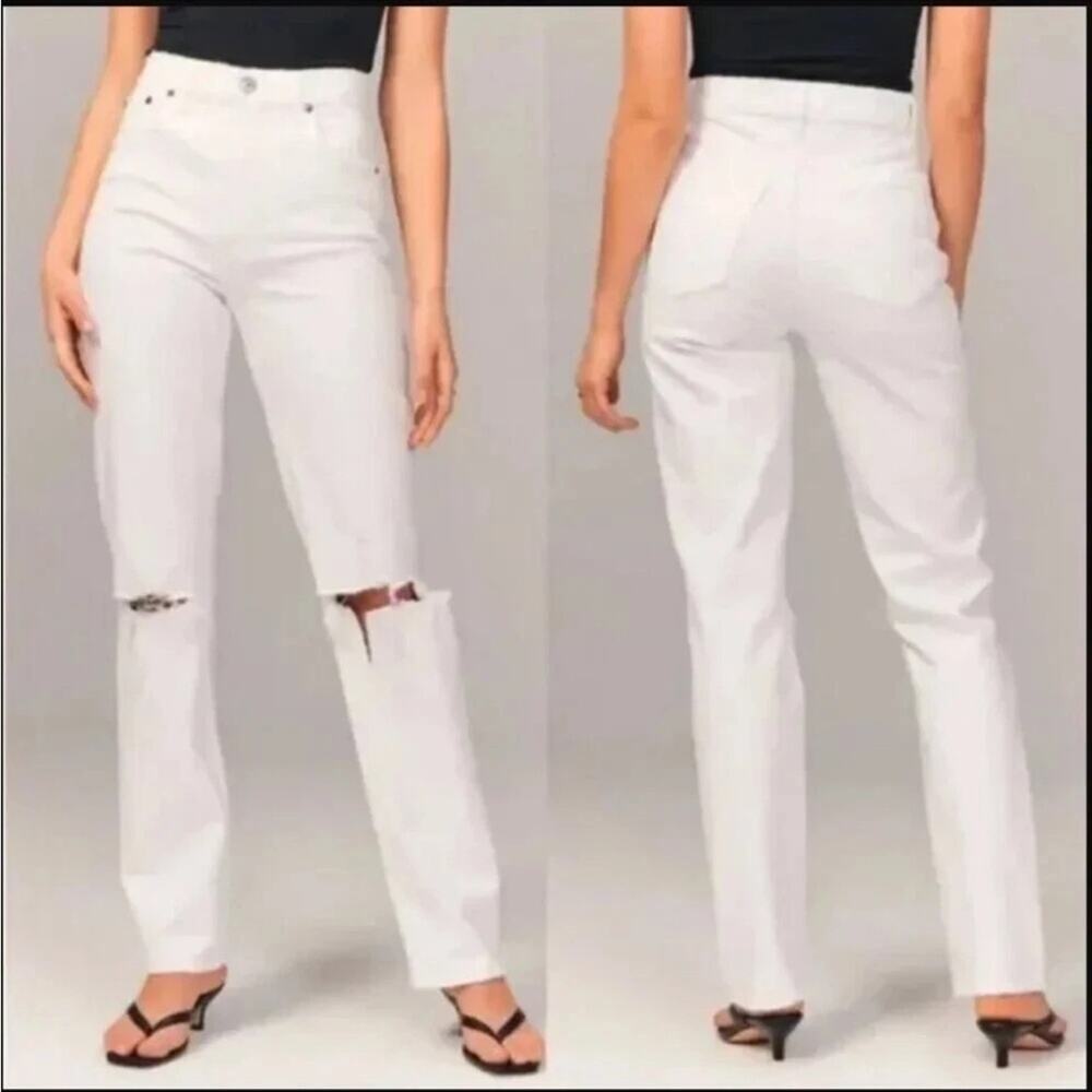 NWT Abercrombie 90s Straight Ultra High Rise White Distressed Jeans Size 30/10